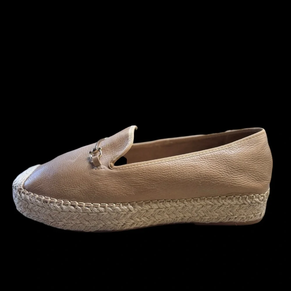 Steve Madden step out